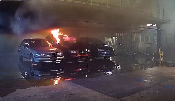 LASH FIRE Large-scale fire sprinklers tests  –  Simulating fires in vehicles when transported on board vehicle carriers